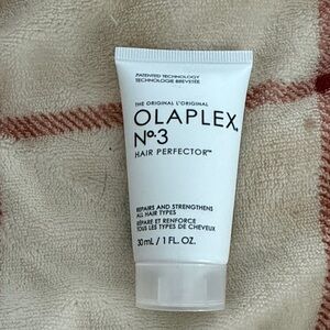 OLAPLEX No.3 Hair Perfector 30ml White Tube